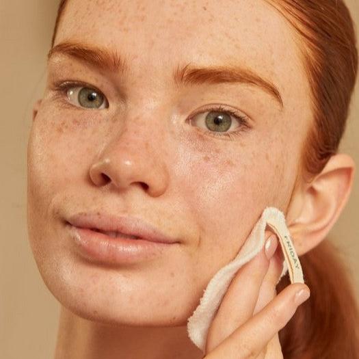 Aloe Soothing Toner - Image 4